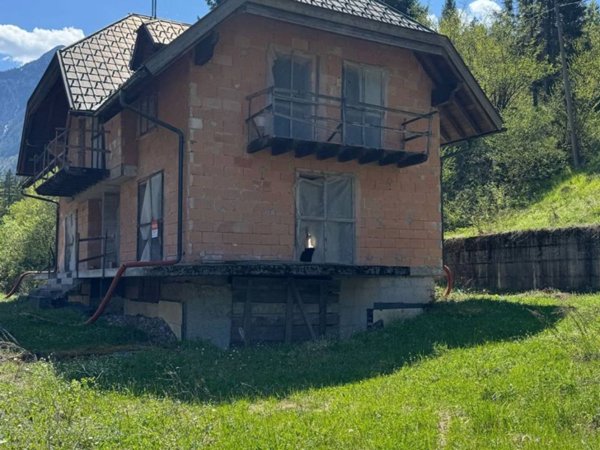 casa indipendente in vendita a Tarvisio