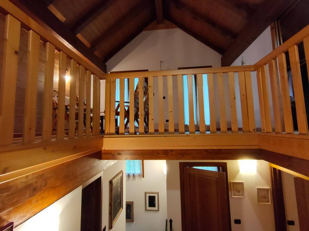 casa indipendente in vendita a Tarvisio in zona Camporosso