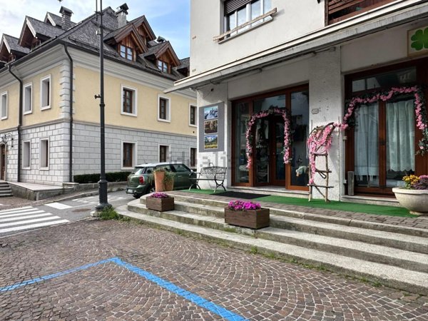 locale commerciale in vendita a Tarvisio