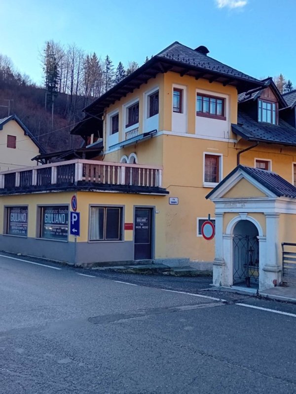 negozio in vendita a Tarvisio