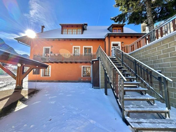 appartamento in vendita a Tarvisio in zona Cave del Predil