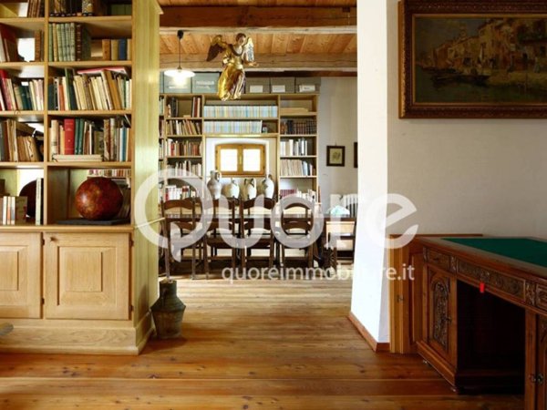 casa indipendente in vendita a Tarvisio in zona Camporosso