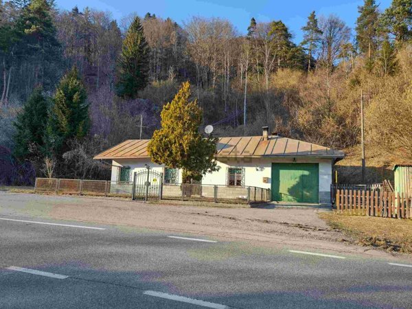 casa indipendente in vendita a Tarvisio