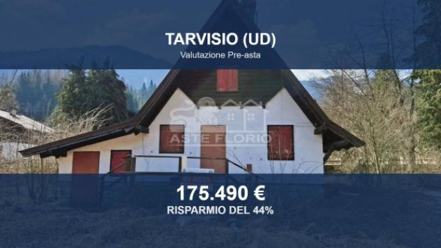 villa in vendita a Tarvisio in zona Camporosso