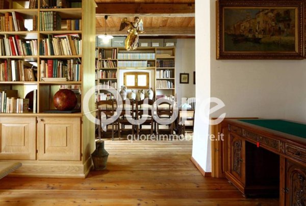 casa indipendente in vendita a Tarvisio in zona Camporosso