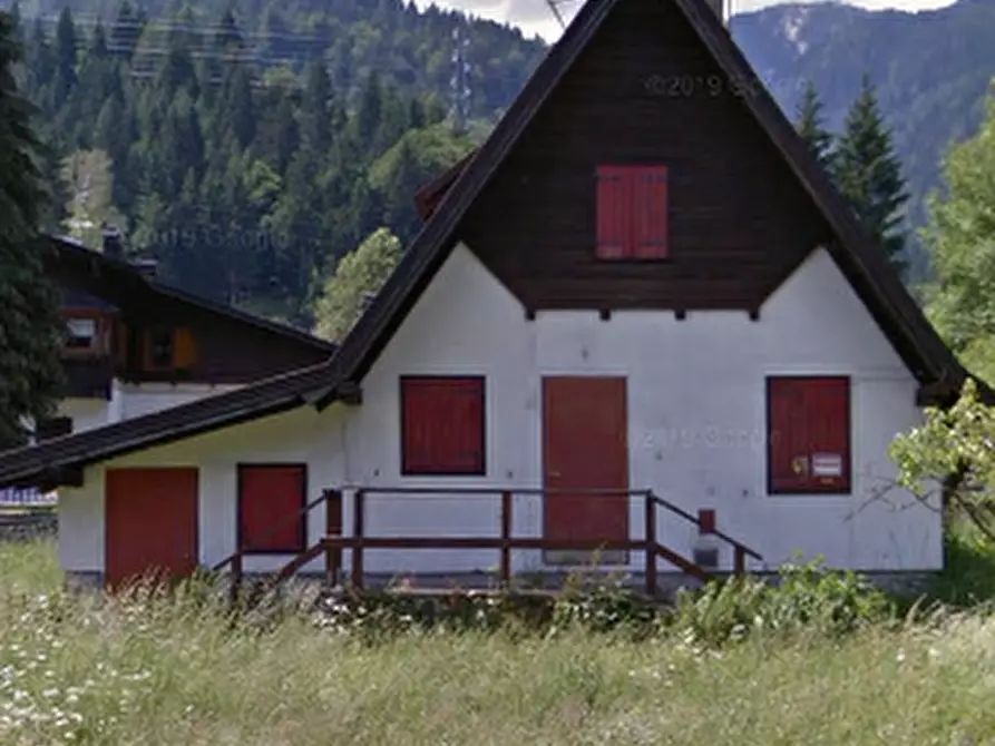 casa indipendente in vendita a Tarvisio in zona Camporosso