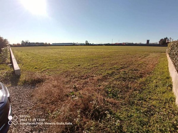 terreno agricolo in vendita a Tavagnacco in zona Feletto Umberto