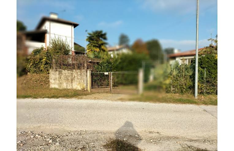 casa indipendente in vendita a Tavagnacco