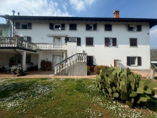 appartamento in vendita a Tavagnacco in zona Branco