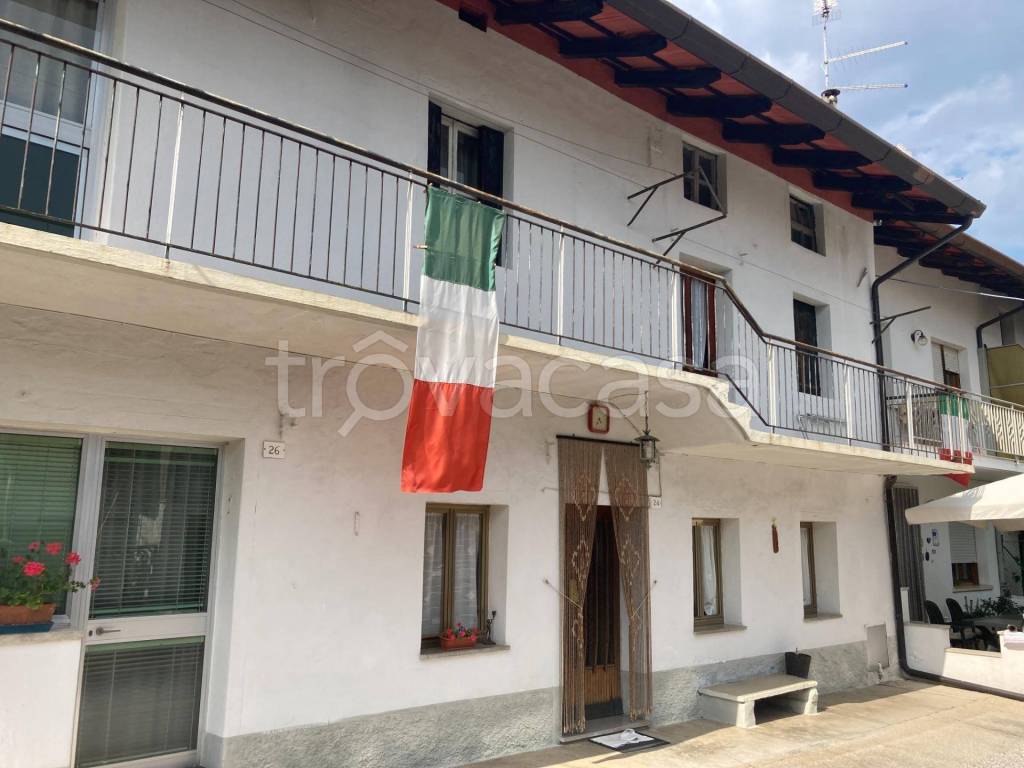 casa indipendente in vendita a Tavagnacco in zona Feletto Umberto