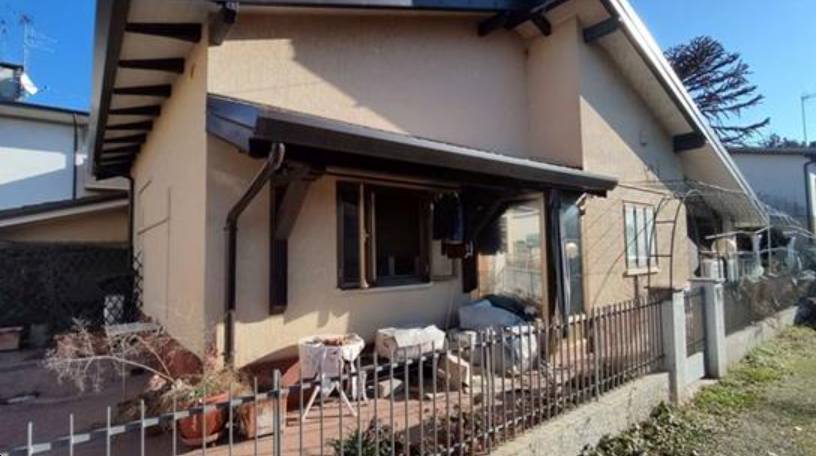 casa indipendente in vendita a Tavagnacco
