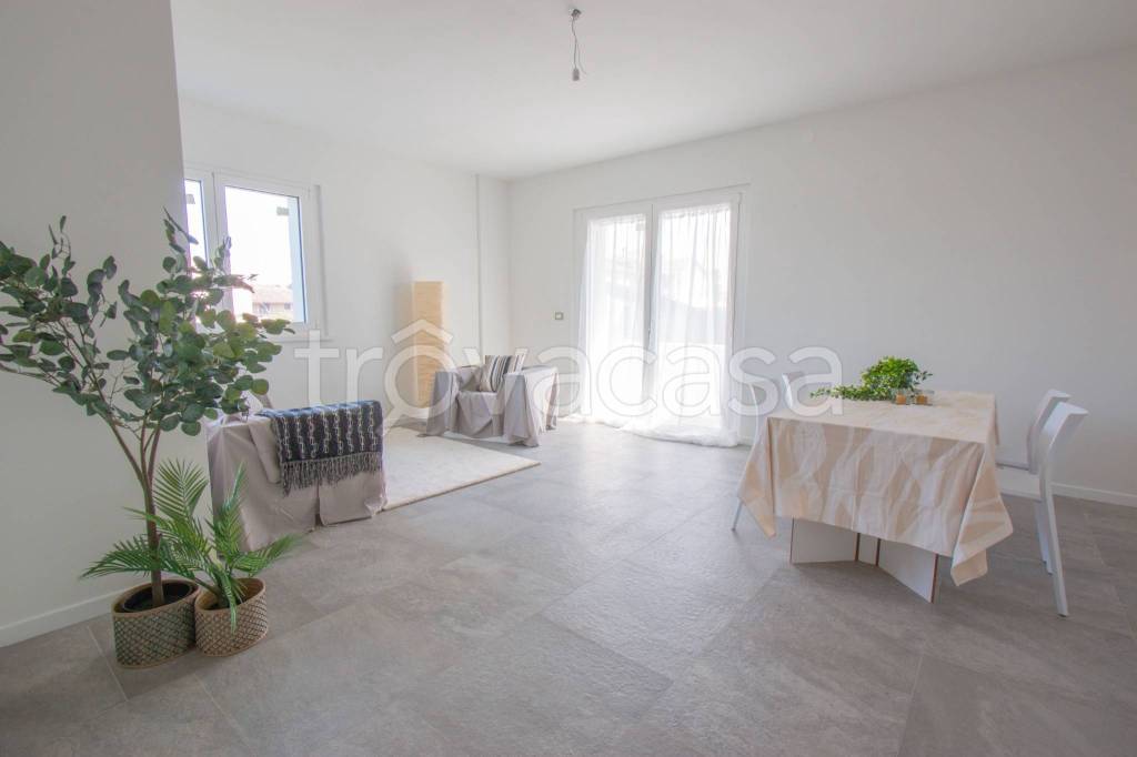 appartamento in vendita a Tavagnacco in zona Colugna