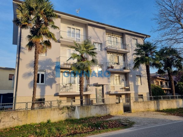 appartamento in vendita a Tavagnacco in zona Feletto Umberto