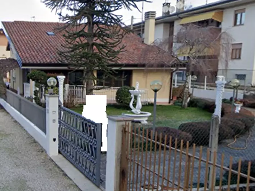 casa indipendente in vendita a Tavagnacco in zona Feletto Umberto