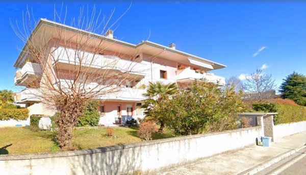 appartamento in vendita a Tavagnacco in zona Feletto Umberto