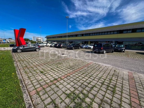 appartamento in vendita a Tavagnacco in zona Feletto Umberto