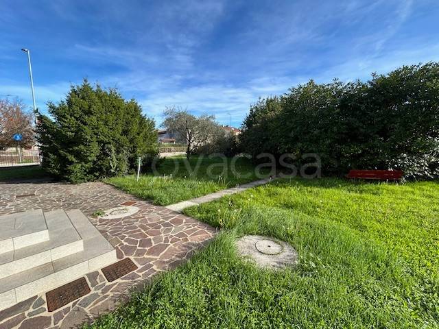 casa indipendente in vendita a Tavagnacco