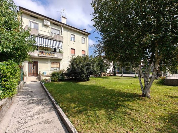 appartamento in vendita a Tavagnacco in zona Feletto Umberto