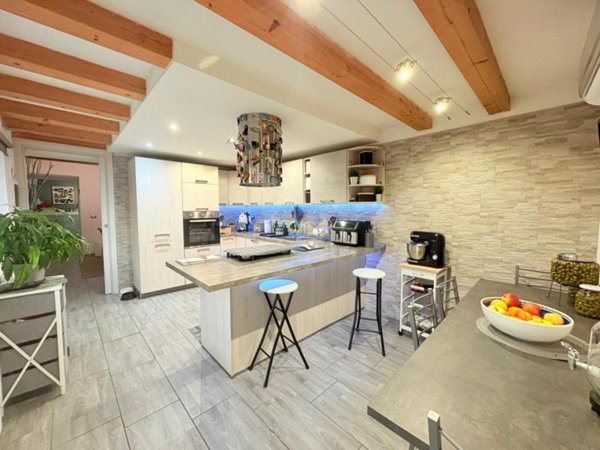 casa indipendente in vendita a Tavagnacco in zona Colugna