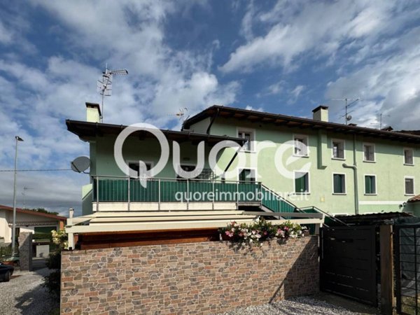 appartamento in vendita a Tavagnacco in zona Feletto Umberto