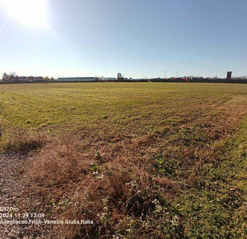 terreno edificabile in vendita a Tavagnacco in zona Feletto Umberto