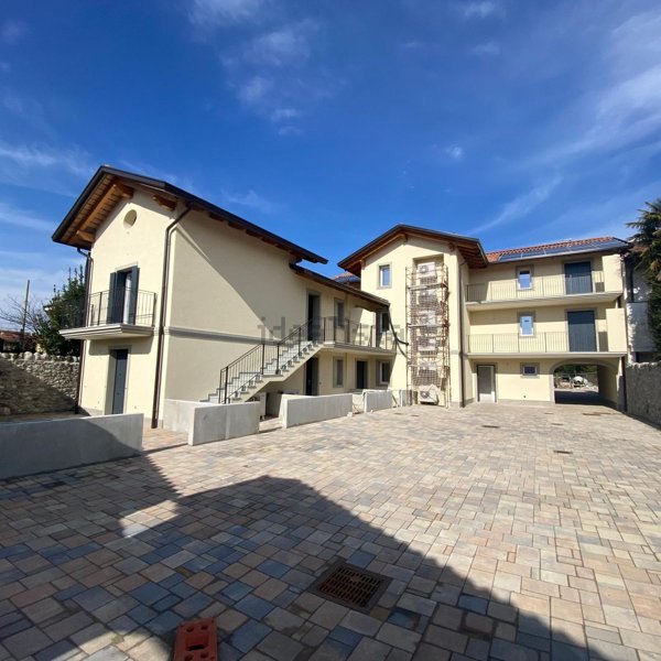 appartamento in vendita a Tavagnacco in zona Colugna