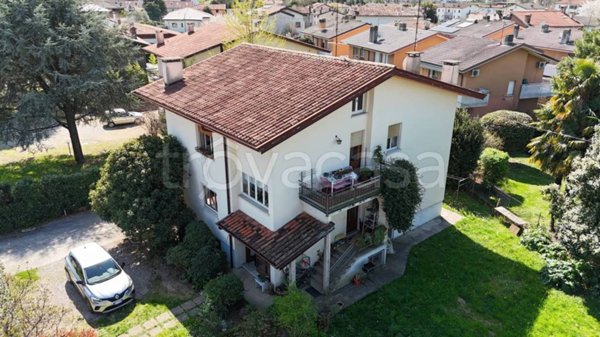 appartamento in vendita a Tavagnacco in zona Feletto Umberto