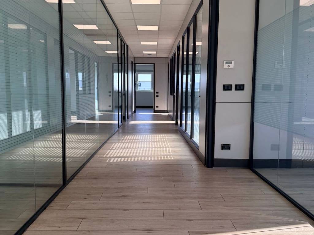 ufficio in vendita a Tavagnacco in zona Feletto Umberto