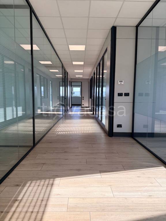 ufficio in vendita a Tavagnacco in zona Feletto Umberto