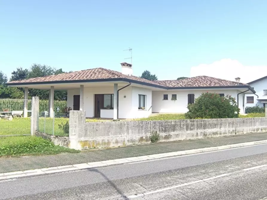 casa indipendente in vendita a Tavagnacco