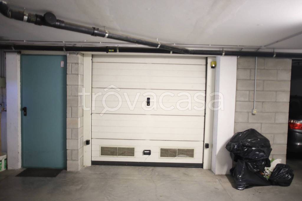 locale di sgombero in vendita a Tavagnacco in zona Colugna