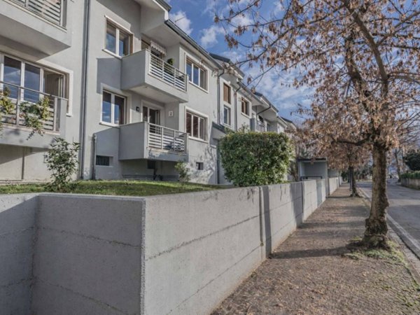 appartamento in vendita a Tavagnacco in zona Feletto Umberto