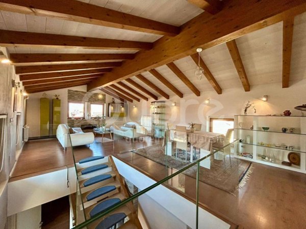 appartamento in vendita a Tavagnacco in zona Feletto Umberto