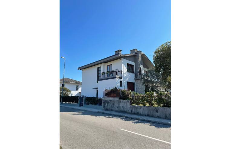 casa indipendente in vendita a Tavagnacco in zona Feletto Umberto