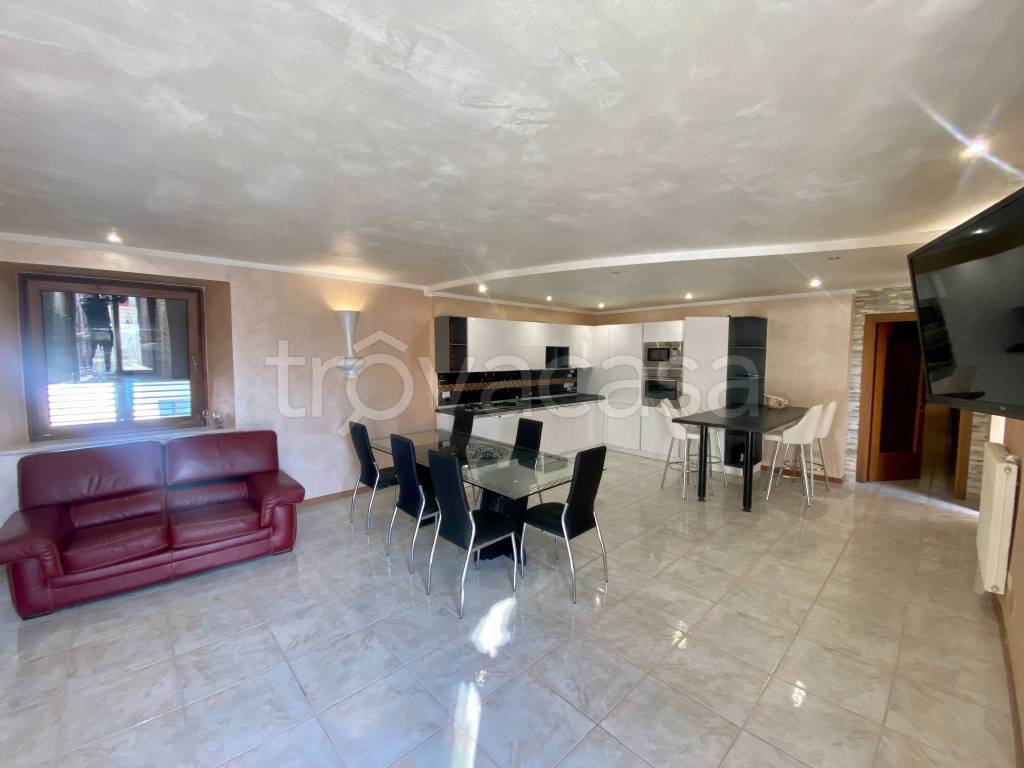 appartamento in vendita a Tavagnacco in zona Feletto Umberto