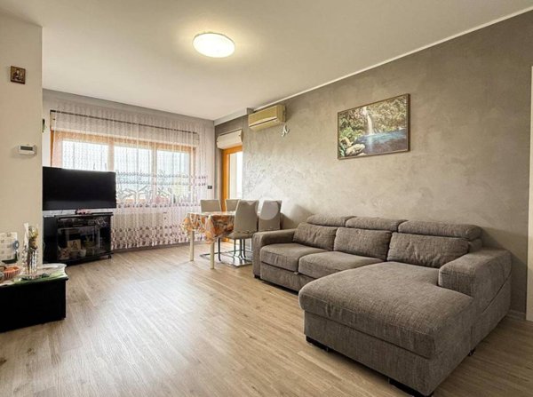 appartamento in vendita a Tavagnacco in zona Feletto Umberto