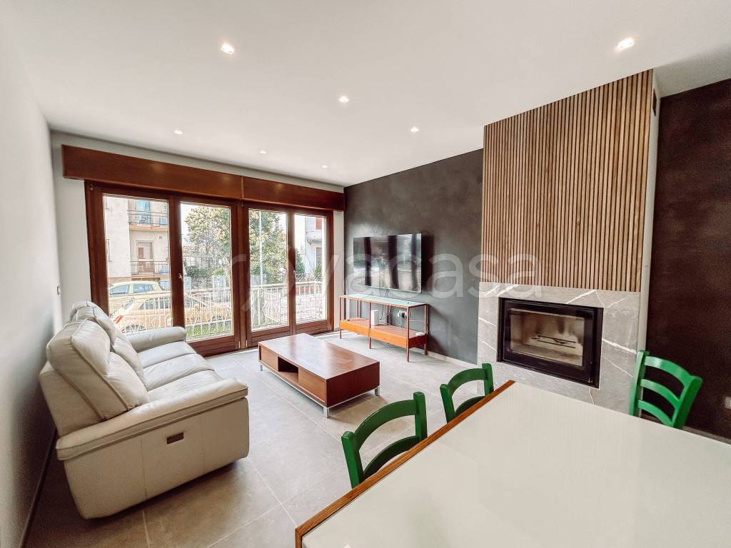 casa indipendente in vendita a Tavagnacco in zona Feletto Umberto