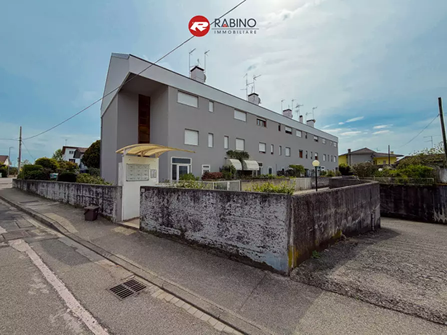 appartamento in vendita a Tavagnacco in zona Colugna