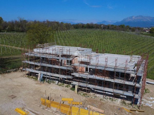 casa indipendente in vendita a Tavagnacco