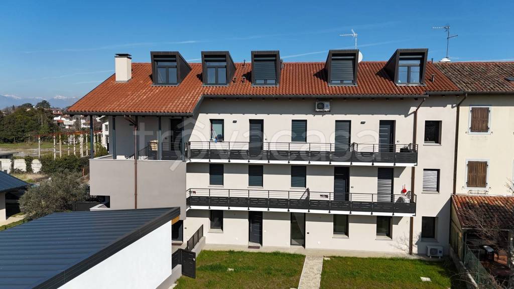 appartamento in vendita a Tavagnacco in zona Branco