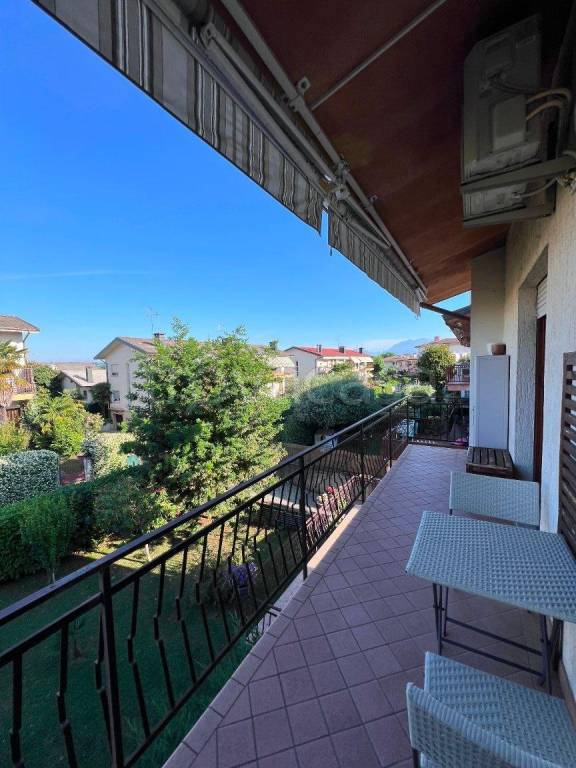 appartamento in vendita a Tavagnacco in zona Feletto Umberto