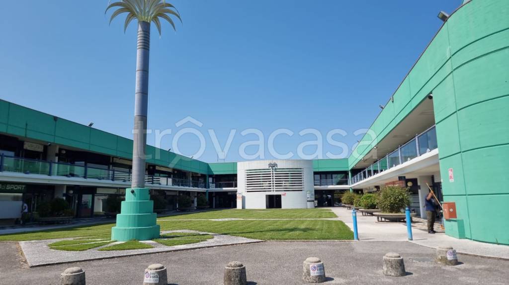 appartamento in vendita a Tavagnacco in zona Feletto Umberto