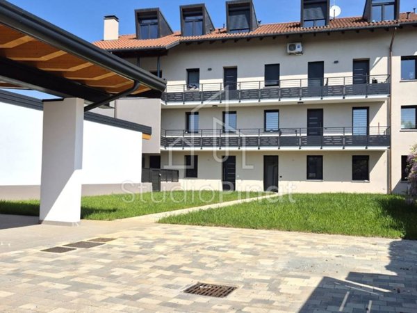 appartamento in vendita a Tavagnacco in zona Branco