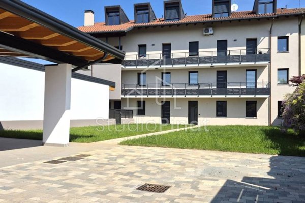 appartamento in vendita a Tavagnacco in zona Branco