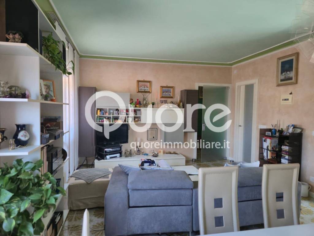 casa indipendente in vendita a Tavagnacco in zona Colugna