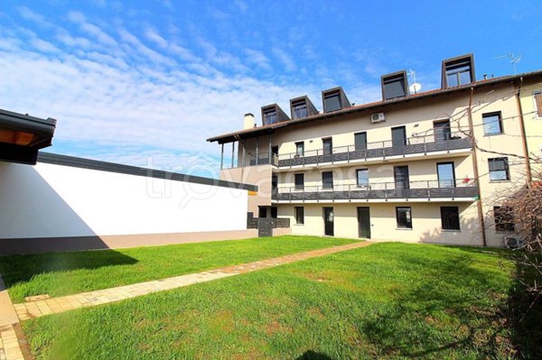 appartamento in vendita a Tavagnacco in zona Feletto Umberto