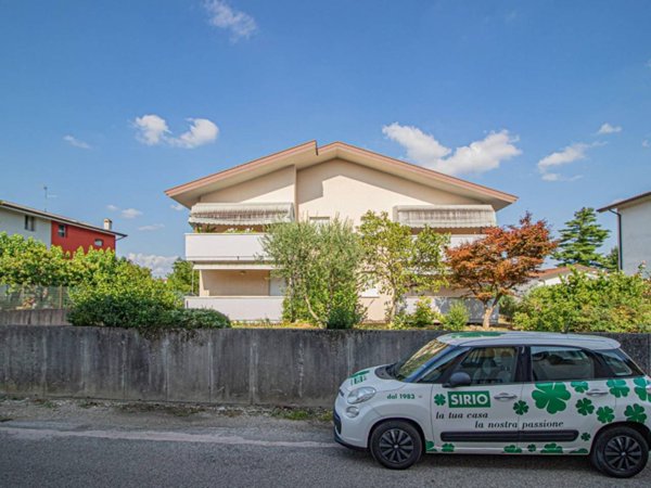 appartamento in vendita a Tavagnacco in zona Colugna