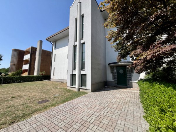 appartamento in vendita a Tavagnacco in zona Colugna