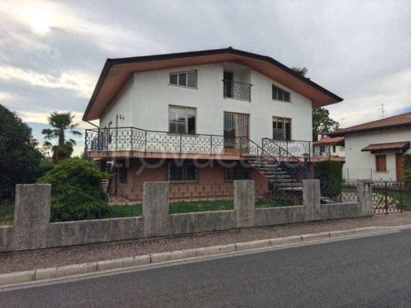 casa indipendente in vendita a Tavagnacco in zona Cavalicco
