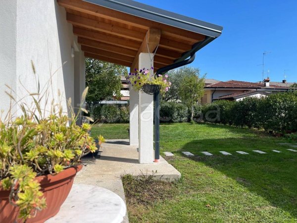 casa indipendente in vendita a Tavagnacco in zona Molin Nuovo
